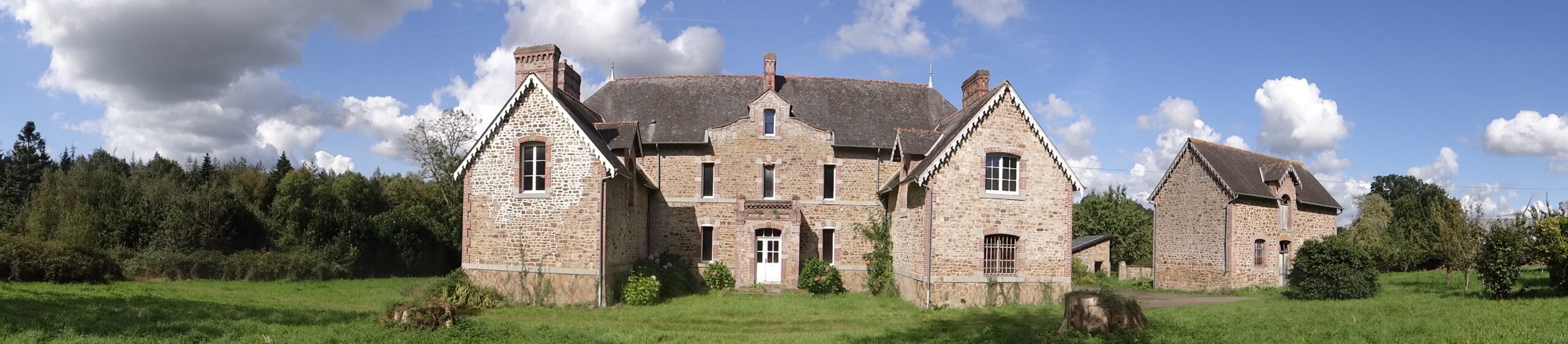 Photo panoramique de la ferme du Ter Ter aux Fertais